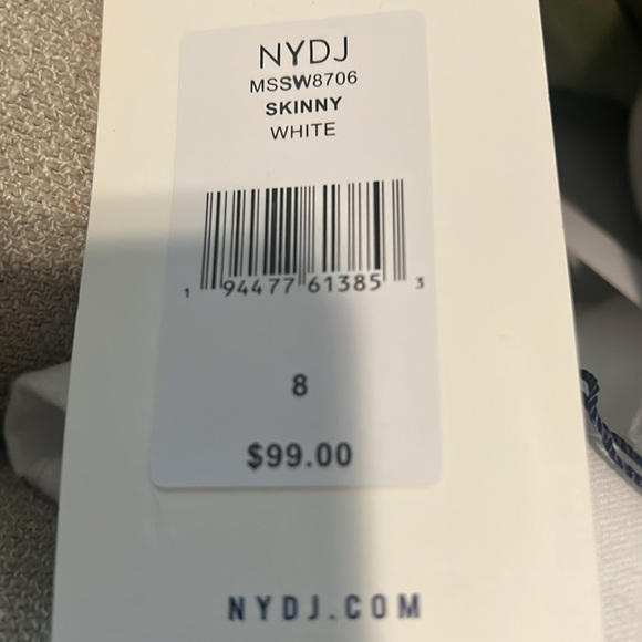 NWT NYDJ Women's White Skinny stretch Jeans - Picture 12 of 15